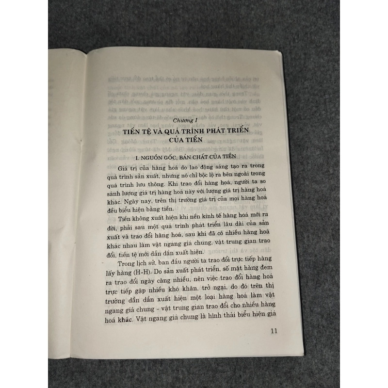 TIỀN TỆ VÀ NGÂN HÀNG 472266