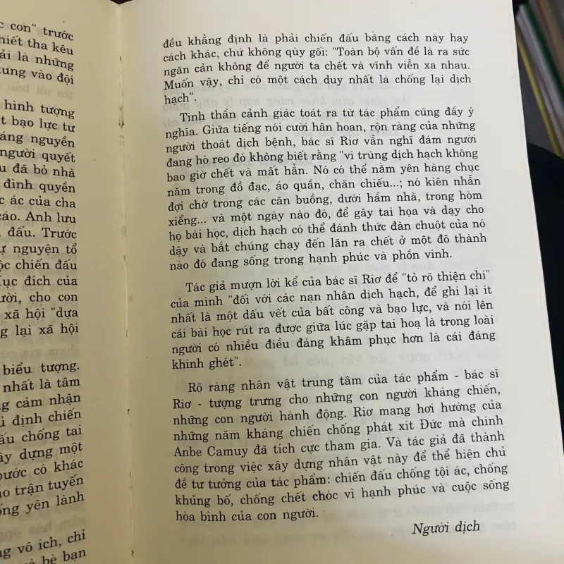 Albert Camus – Dịch Hạch 1013676