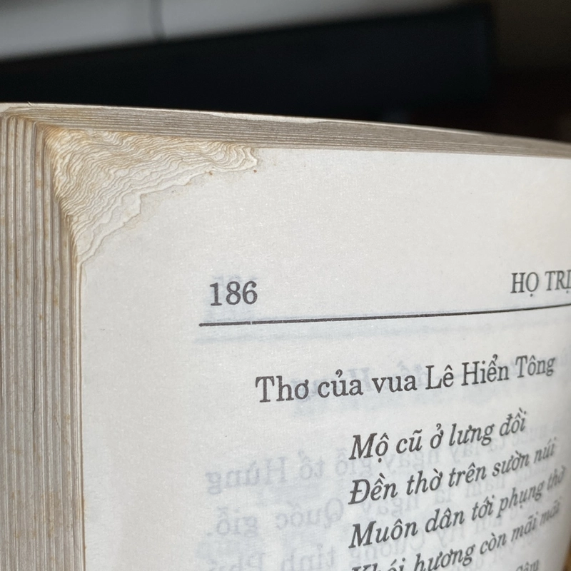 HỌ TRỊNH VỚI THĂNG LONG (XB 2000) 502279