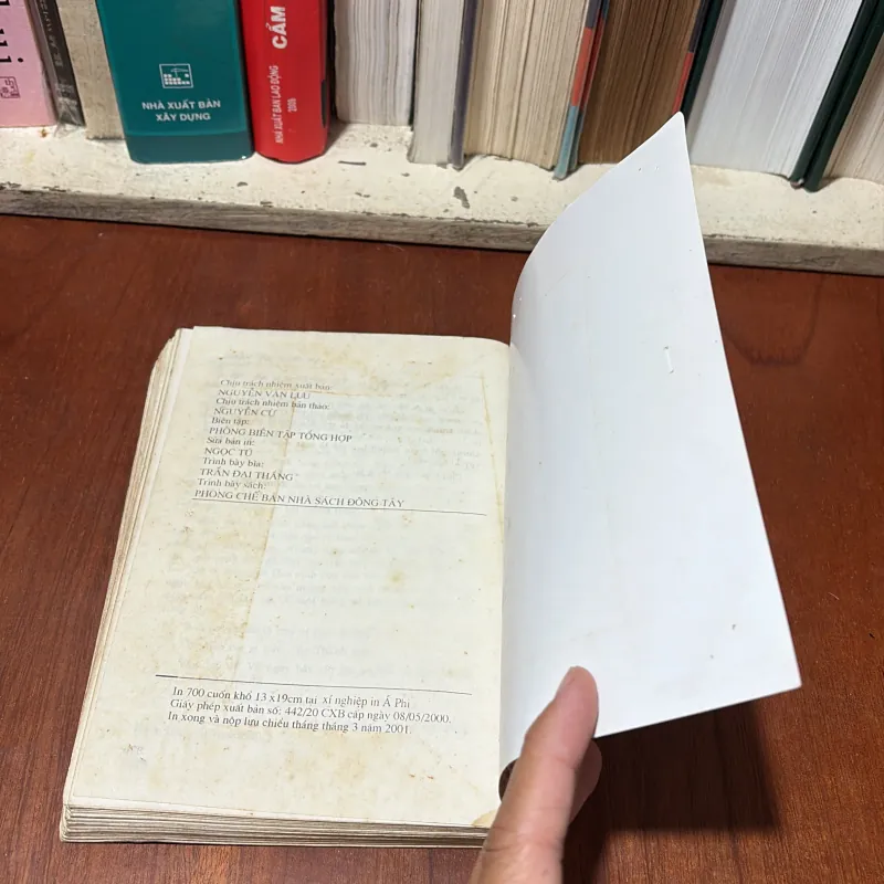 II Tiểu Thuyết: Ăn Mày Dĩ Vãng - Chu Lai - 2001 746168