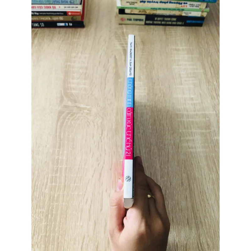 THÔNG MINH CẢM XÚC THẾ KỶ 21  1020334