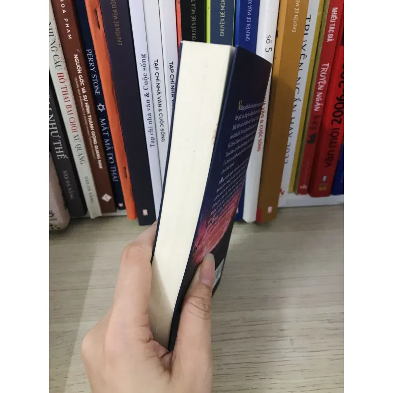 Một Nửa Làm Đầy Thế Giới 707571