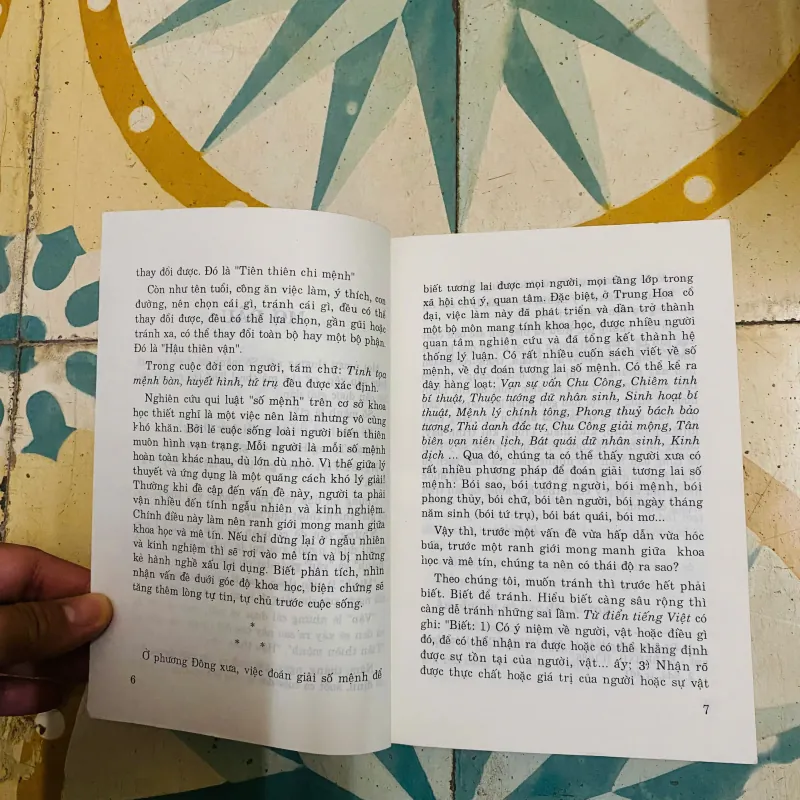 Khoa Học Với Đoán Giải Tương Lai, Lê Giảng, Mới 80% (Ố Vàng) (Take) 674482