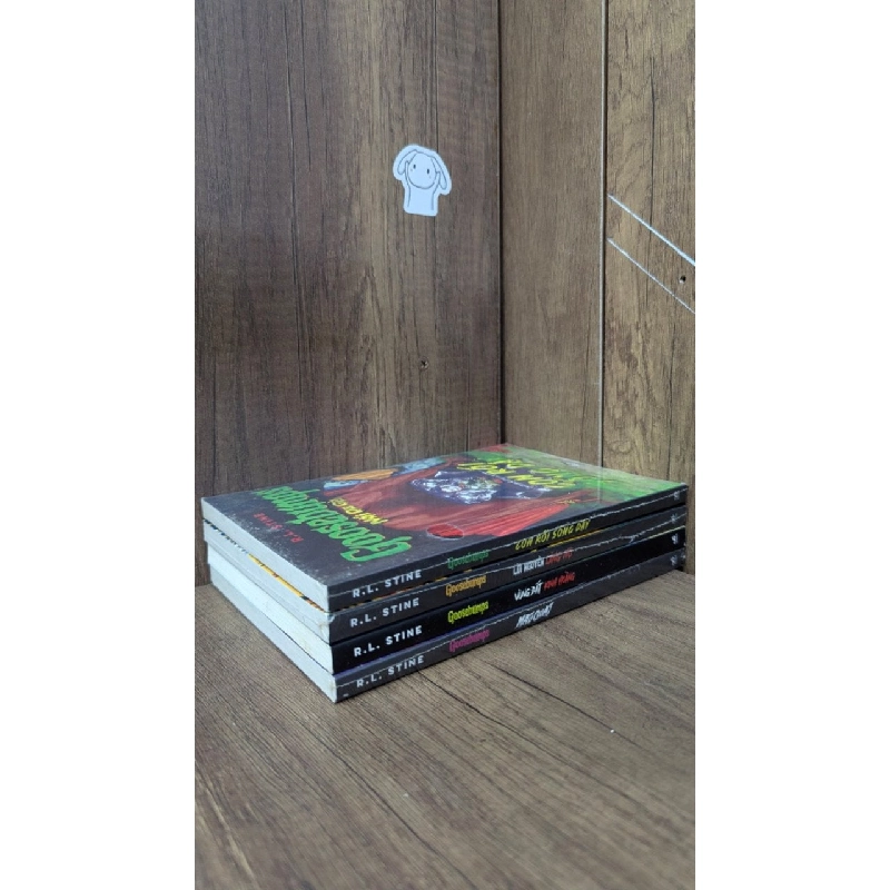 Goosebumps ( nổi da gà ) - R L Stine 1011396