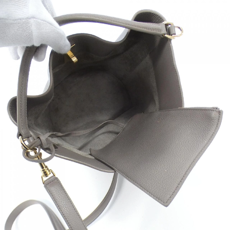 Túi Bucket 16 195573CR8 của Céline 619949