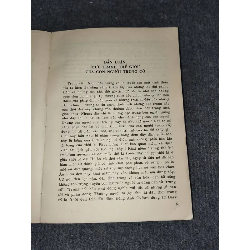 CÁC PHẠM TRÙ VĂN HOÁ TRUNG CỔ 991085