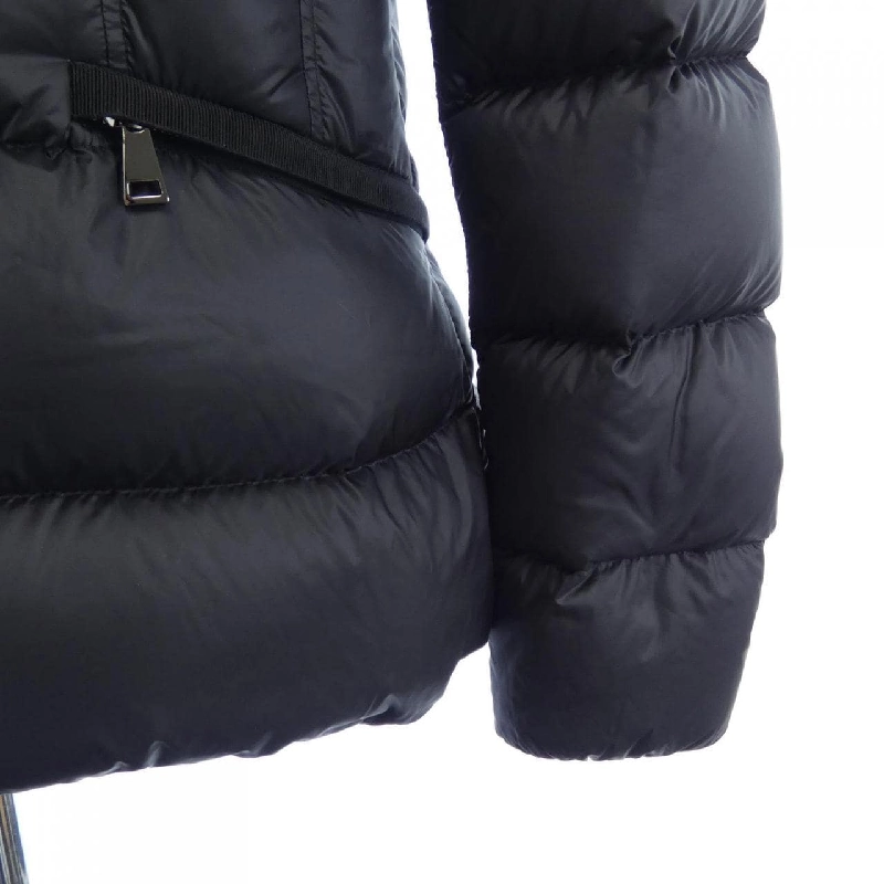 Áo khoác lông vũ MONCLER BOED 632528