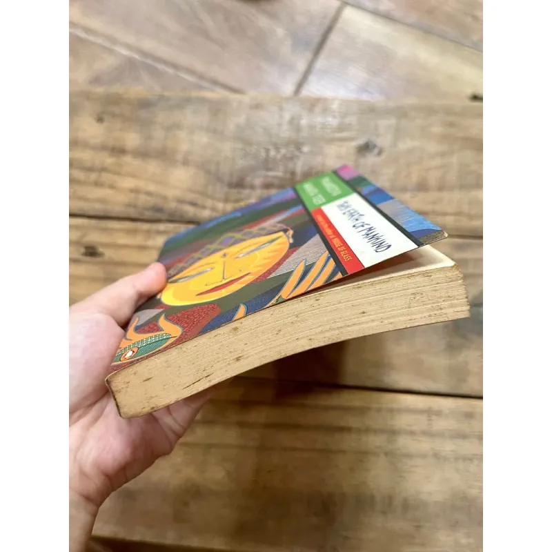 This Earth of Mankind - Pramoedya Ananta Toer 729081