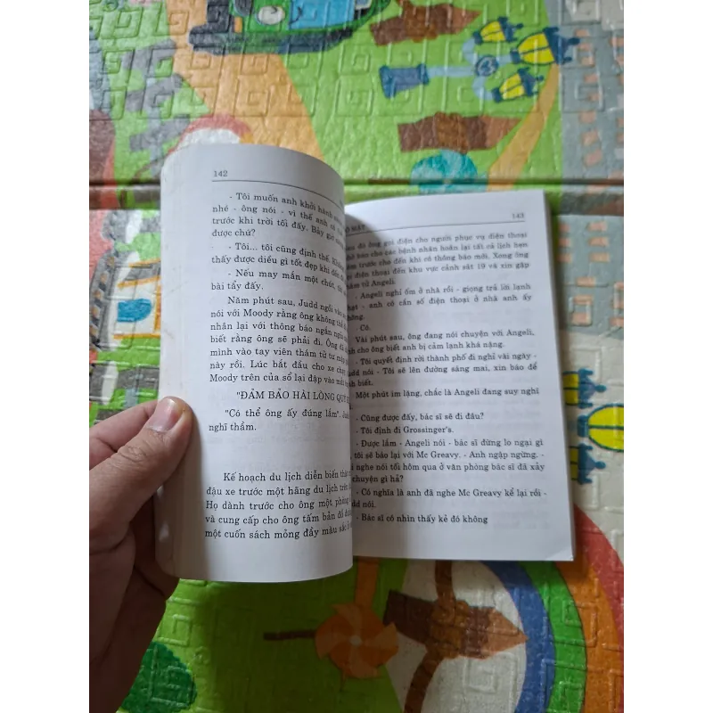 Lộ Mặt - Sidney Sheldon 929644