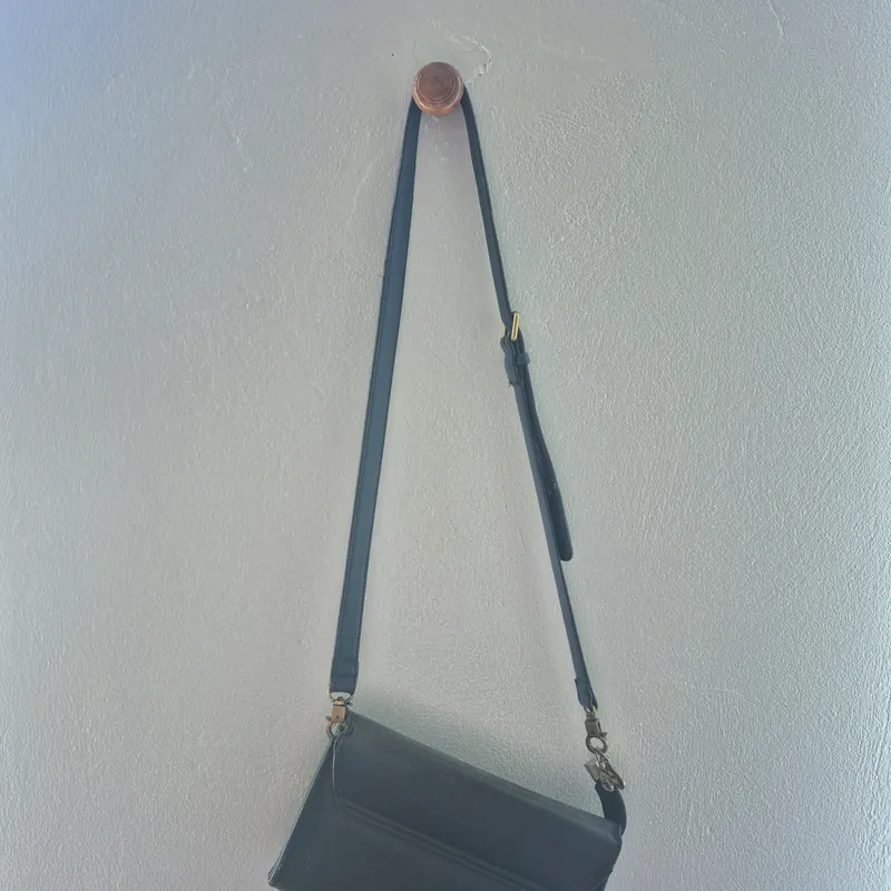 Túi đeo chéo dáng ví - Cũ 713447