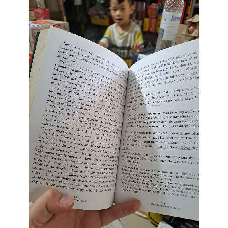 Thế Giới Lượng Tử Kỳ Bí (Khoa Học Khám Phá) Những Bí Ẩn Về Sự Huyền Hoặc Của Thế Giới Vi Mô - Silvia Arroyo Camejo - 2005 mới 80% có viết chì - KHOA HỌC ĐỜI SỐNG - HCM3012 749685