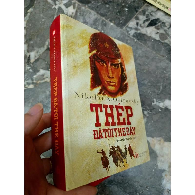 Thép đã tôi thế đấy 477523