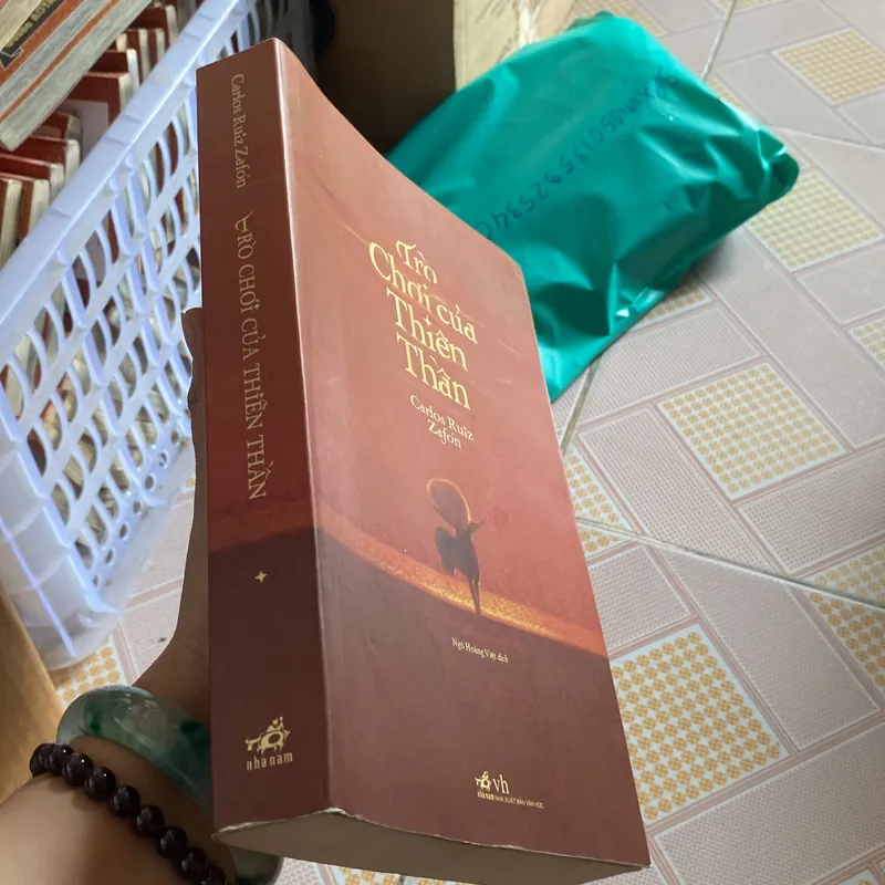 Trò chơi của thiên thần  735971