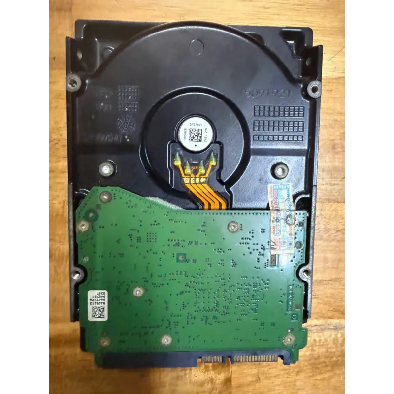 Ổ cứng PC WD 10TB sức khỏe 100% 785378