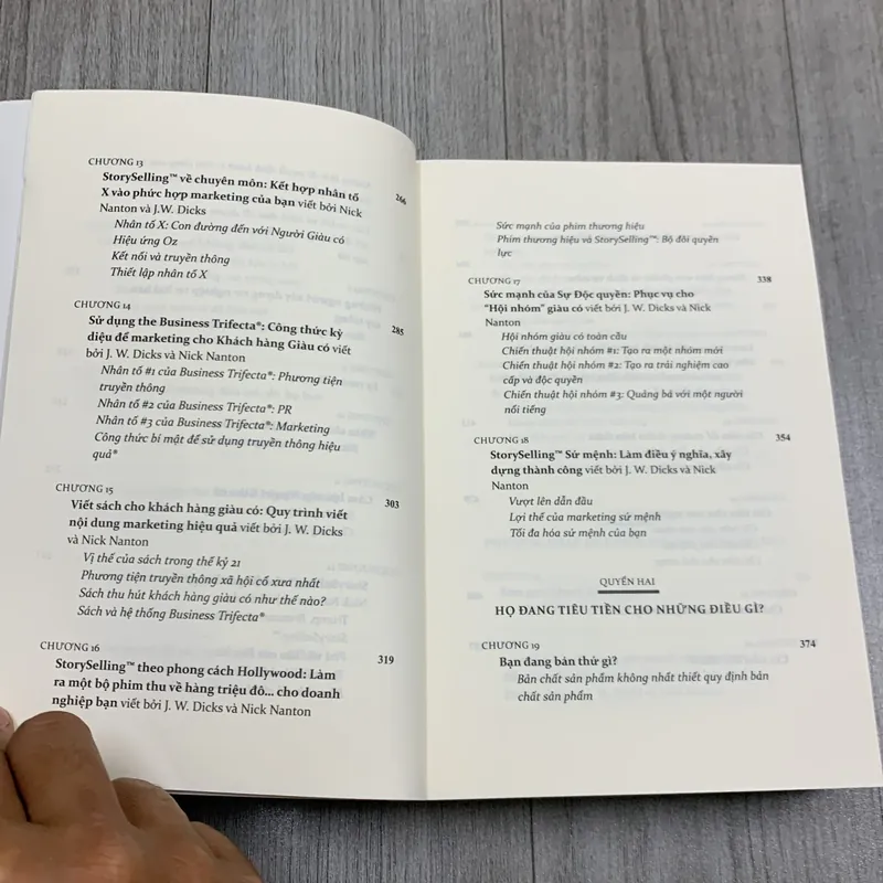 Cẩm nang bách thắng, bán hàng cho người giàu. 3b4 718683