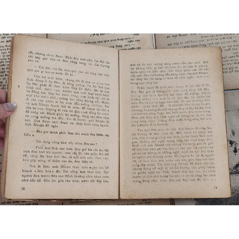 Hồi ký cách mạng của anh hùng Nguyễn Thị Lựu 708048