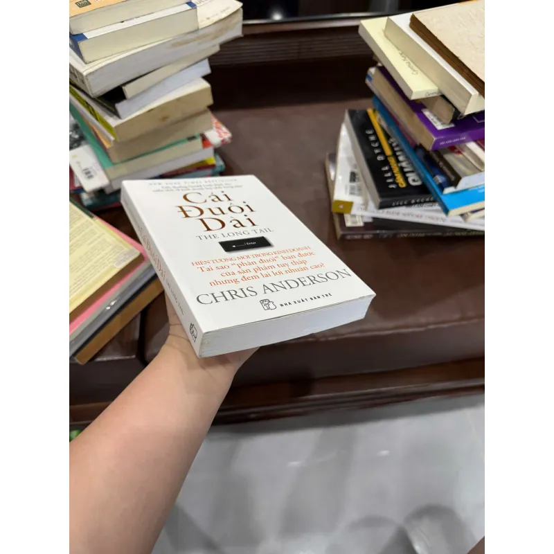 Cái Đuôi Dài (The Long Tail) - K4 1020953