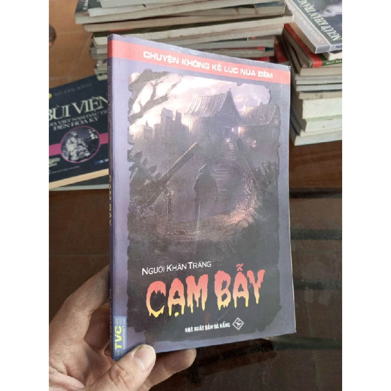 Cạm bẫy - Người Khăn Trắng 2007 (Truyện kinh dị) VAVO1304-A0 1012244