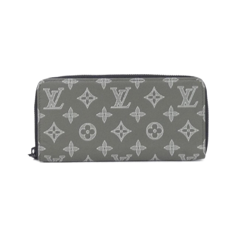 Ví Louis Vuitton Monogram Shadow Zippy Wallet Horizontal M12578 620337