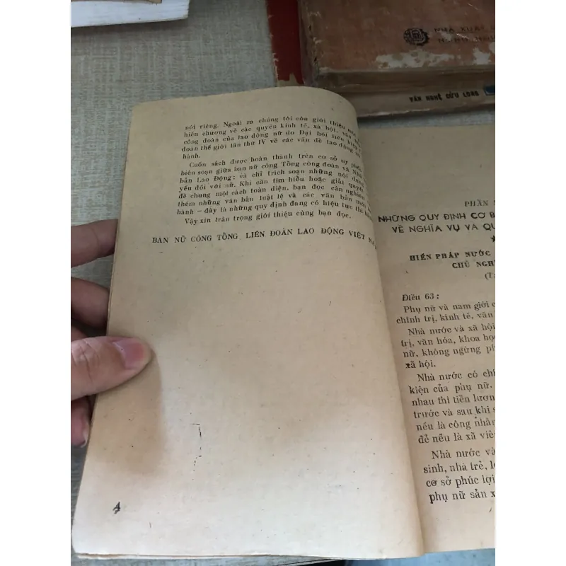 Nghĩa vụ và quyền lợi của nữ công nhân viên chức nhà nước 960295