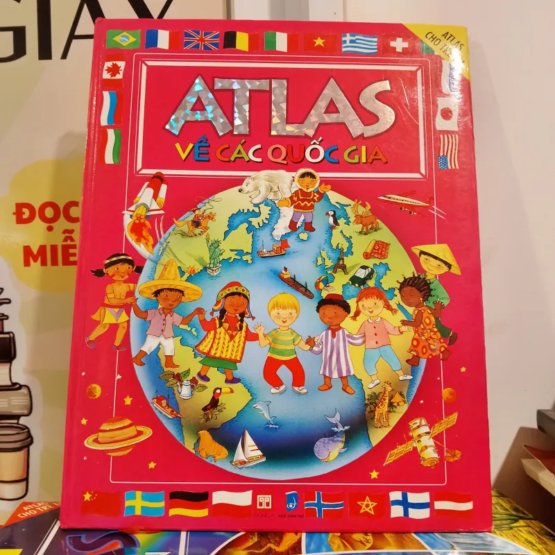 Combo 4 quyển atlas tự nhiên, động vật, về các quốc gia, đại dương 752338