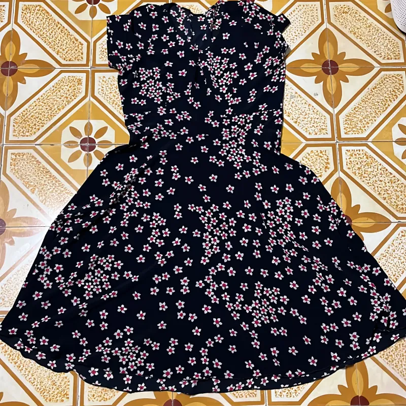 Váy hoa lanh 1009644