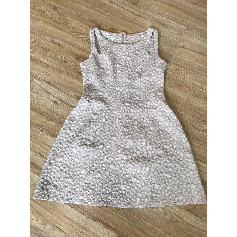 Đầm chữ A màu be size L 493348