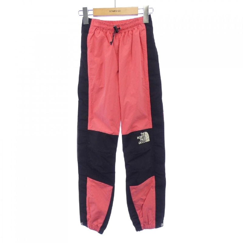 【Đối tượng phiếu giảm giá】Gucci The North Face GUCCI×THENORTHFACE Quần 653124