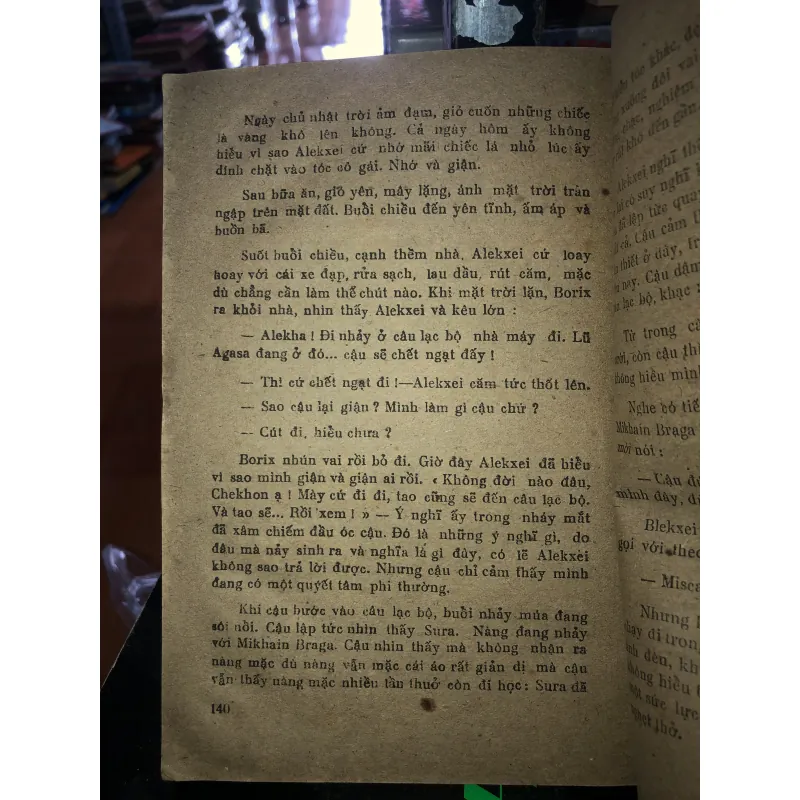 Chuyện tình dang dở - Anatoli Ivanov 796629