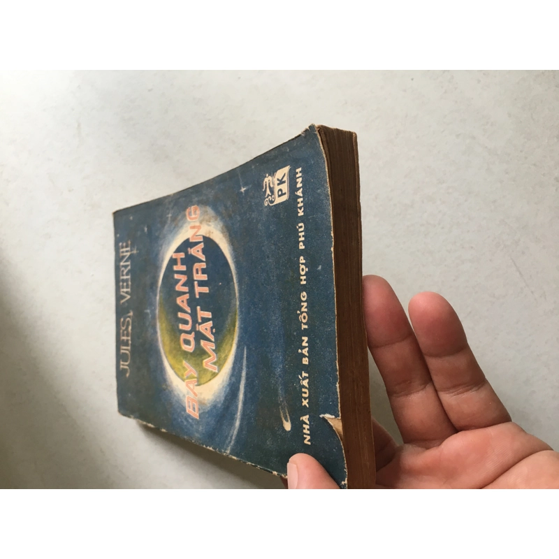Bay quanh mặt trăng - Jules Verne 543255