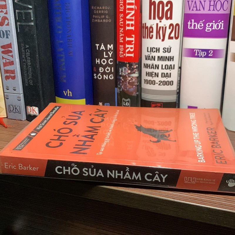 Sách kỹ năng sống:Chó Sủa Nhầm Cây - ( mới 90%) 149942