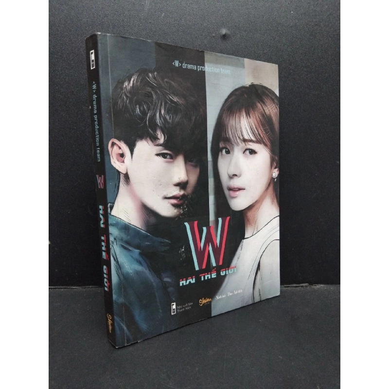 W hai thế giới mới 70% ố ẩm 2018 HCM1008 VĂN HỌC Rebooks.vn 956528