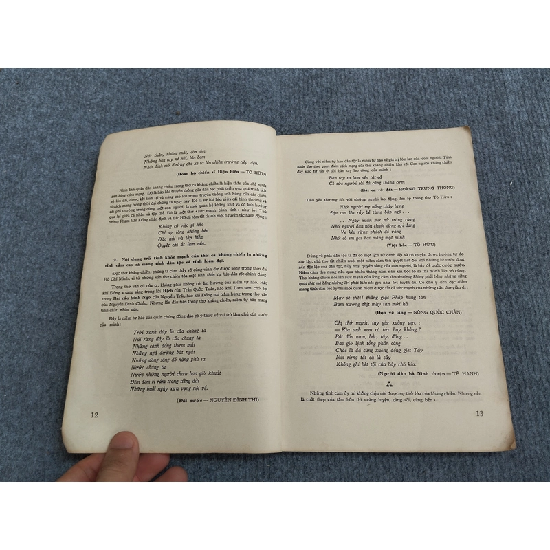 THƠ CA KHÁNG CHIẾN 517613