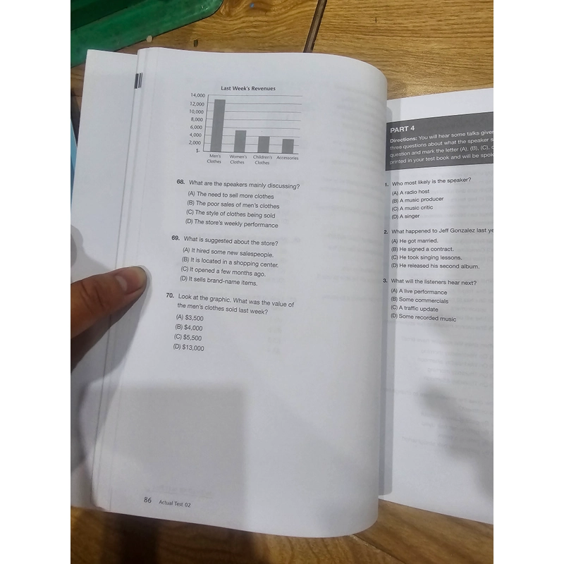 New toeic 700 (Sách tiếng anh) đã có dùng một số trang 528908