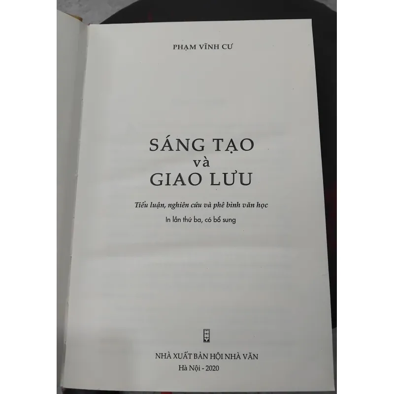 Sáng tạo và giao lưu của GS Phạm Vĩnh Cư 972237