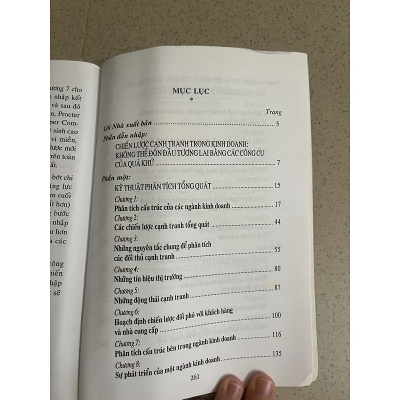 Sách Chiến lược Cạnh tranh theo Lý thuyết của Michael Porter 728111