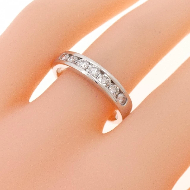 Nhẫn kim cương K18WG 0.50CT 667937