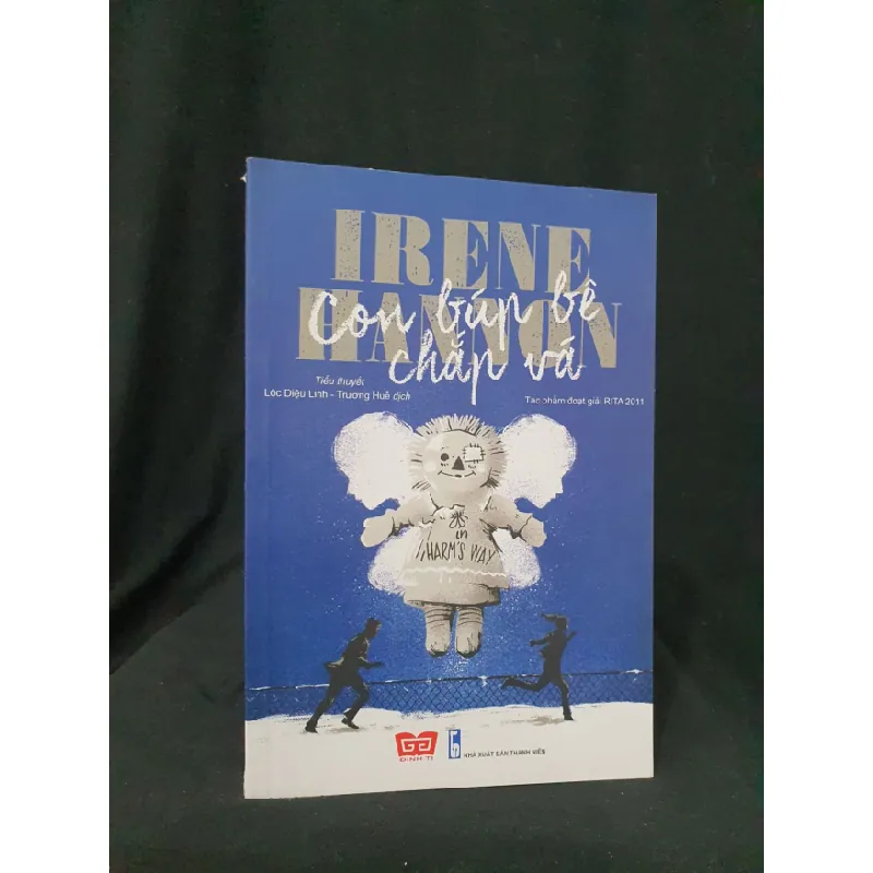 [Sách Cũ SCGR] Con búp bê chắp vá mới 90% 2018 -HCM205 Ireve Hannon SÁCH VĂN HỌC 683690