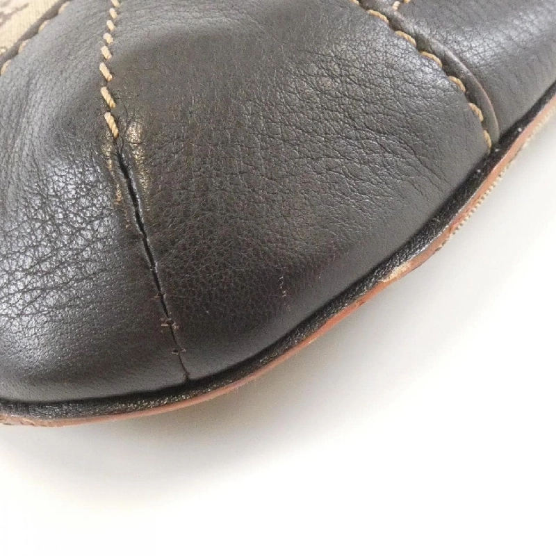 Celine 157112JBU Túi đeo vai 611094