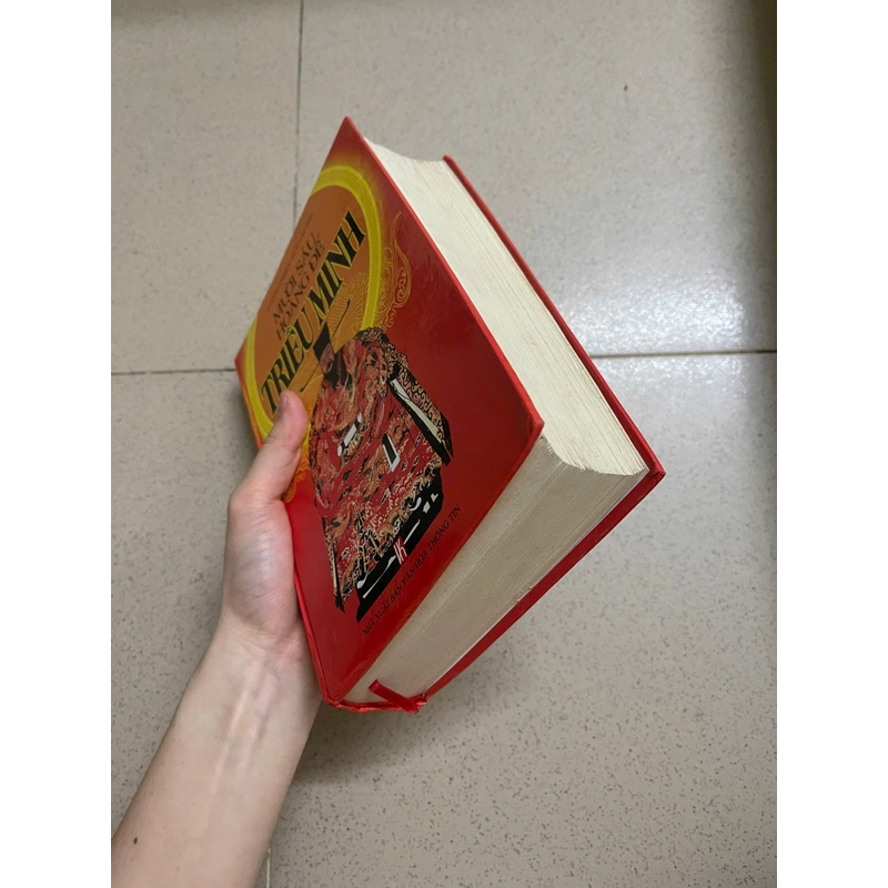 Sách Mười sáu Hoàng đế Triều Minh 541096