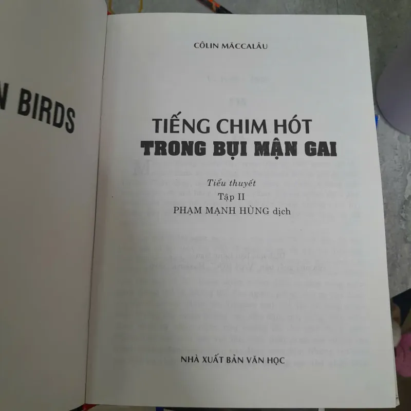 TIẾNG CHIM HÓT TRONG BỤI MẬN GAI - COLLEEN MC CCULLOUCH ( PHẠM MẠNH HÙNG DỊCH) 1039339
