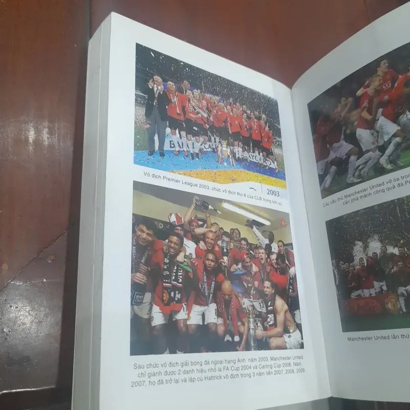 Jim White - MANCHESTER UNITED, thiên sử về Quỷ Đỏ 570076