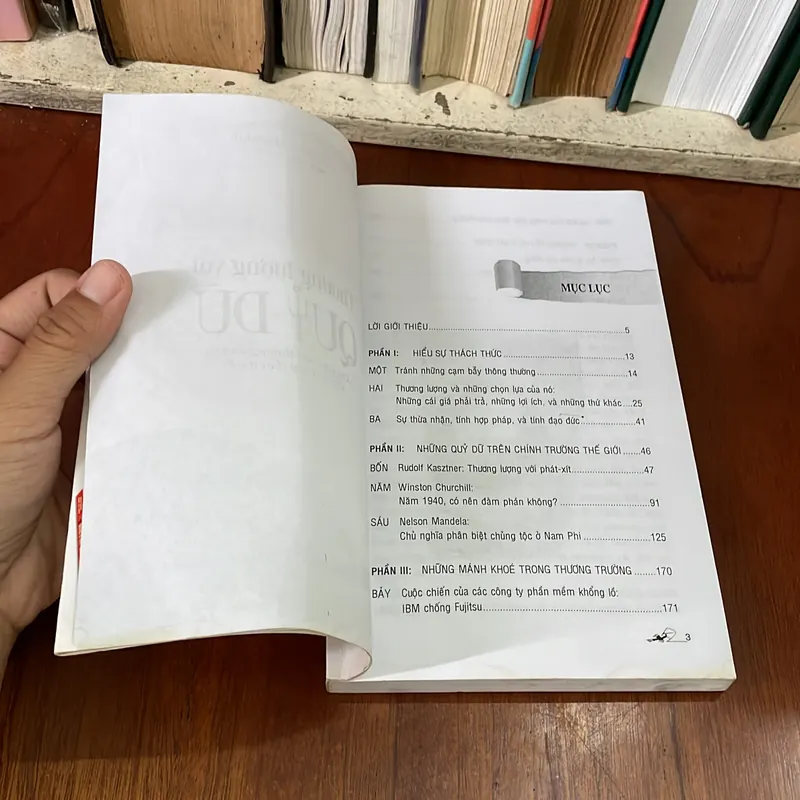 II Sách Kỹ Năng: Thương Lượng Với Quỷ Dữ - ROBERT MNOOKIN - 2012 565021