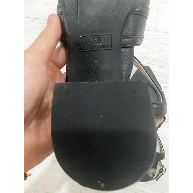 BENEBIS Giày Nữ Size 21.5cm Màu Đen Gót Cao 5cm 990095