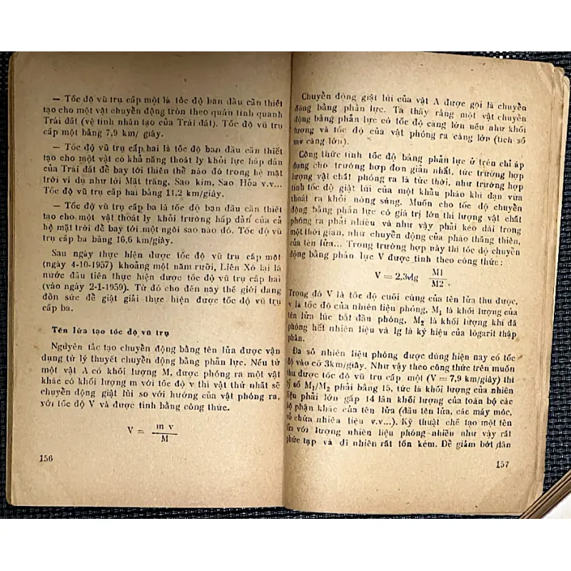 VŨ TRỤ VÀ ĐỜI SỐNG - PHẠM VIẾT TRINH 1027720