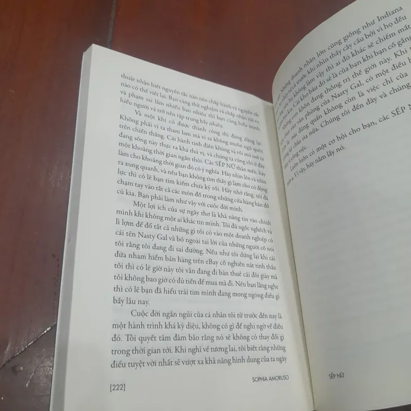 Sophia Amoruso - #SẾP NỮ "cơ hội luôn tiềm ẩn bên trong mọi thất bại" 564502