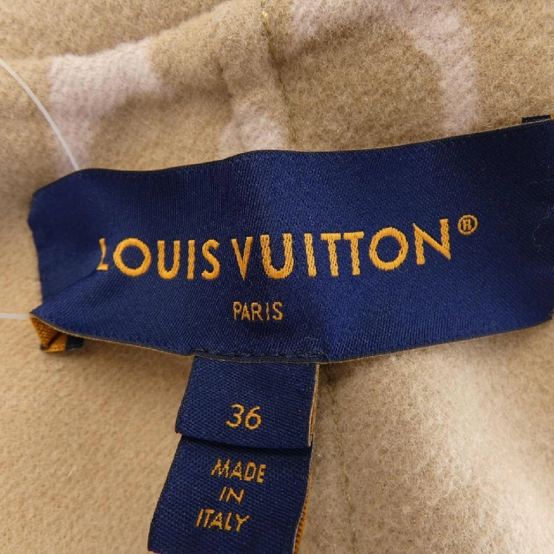 Áo khoác chần bông có mũ LOUIS VUITTON - Hàng hiệu Authentic 808605
