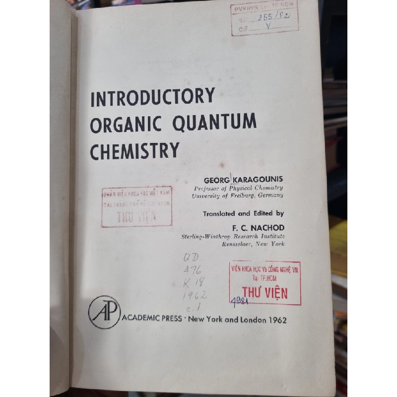 Introductory Organic Quantum Chemistry - Georg Karagounis 450463