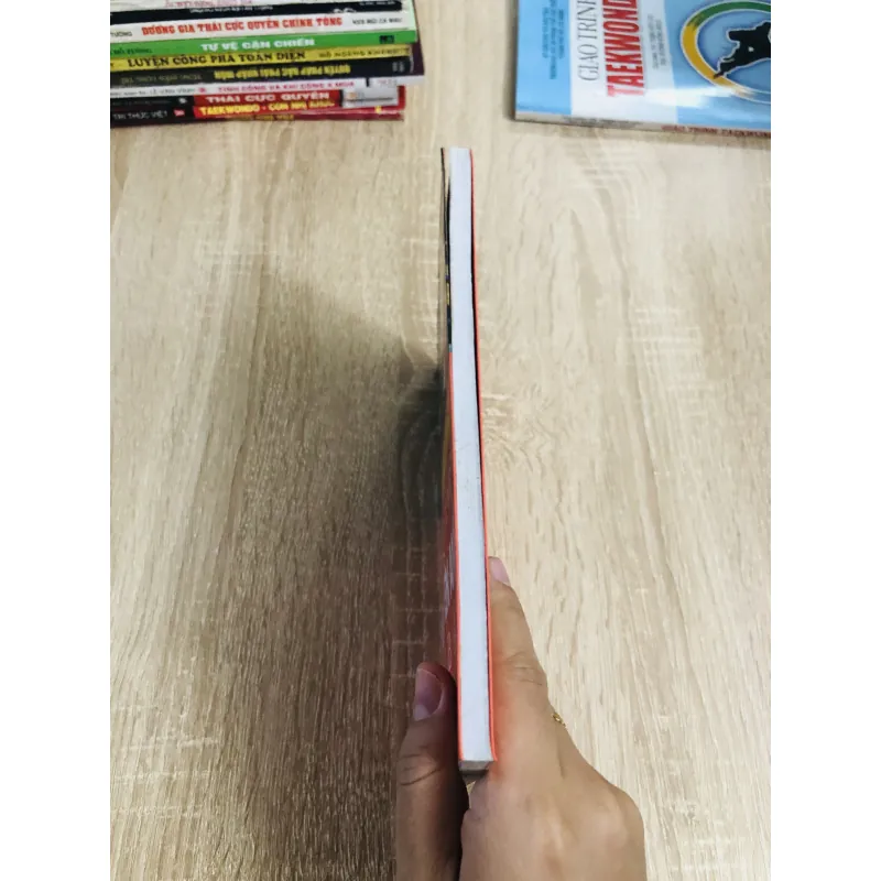 HUẤN LUYỆN QUYỀN ANH CƠ BẢN  1043819