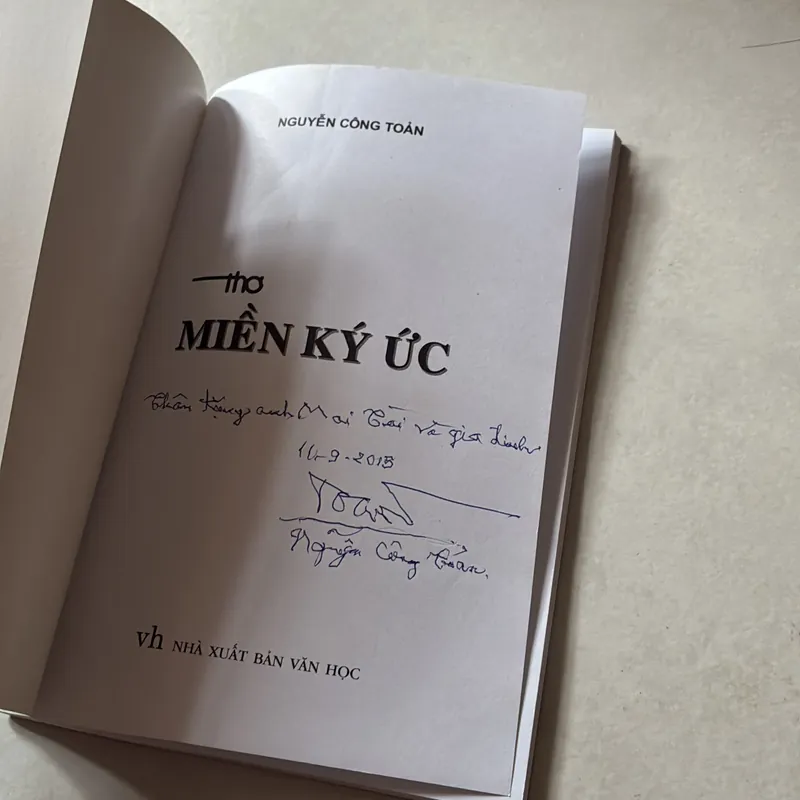 (có chữ ký tác giả) Thơ Miền ký ức - Nguyễn Công Toản (2 cuốn) 738503